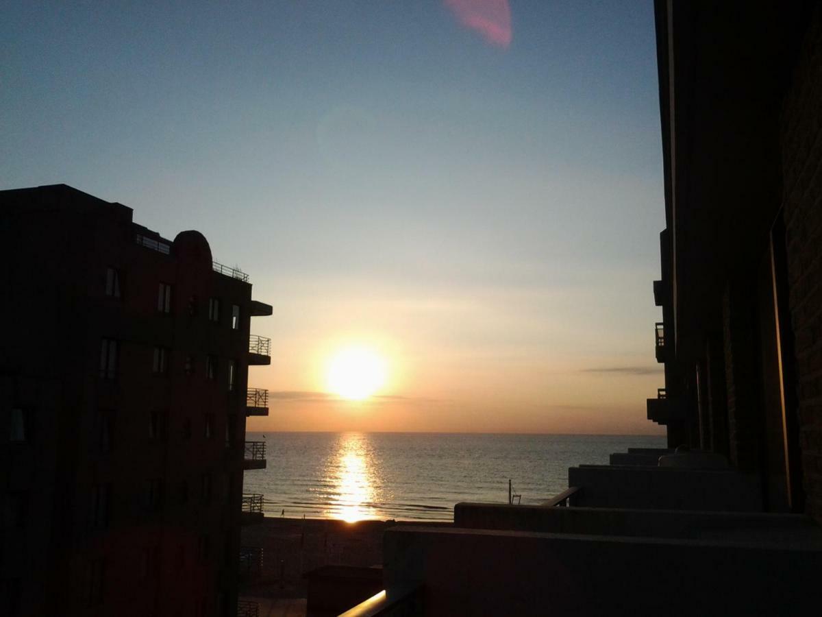 Zonnig Appartement Met Zeezicht ก๊กไซเดอ ภายนอก รูปภาพ